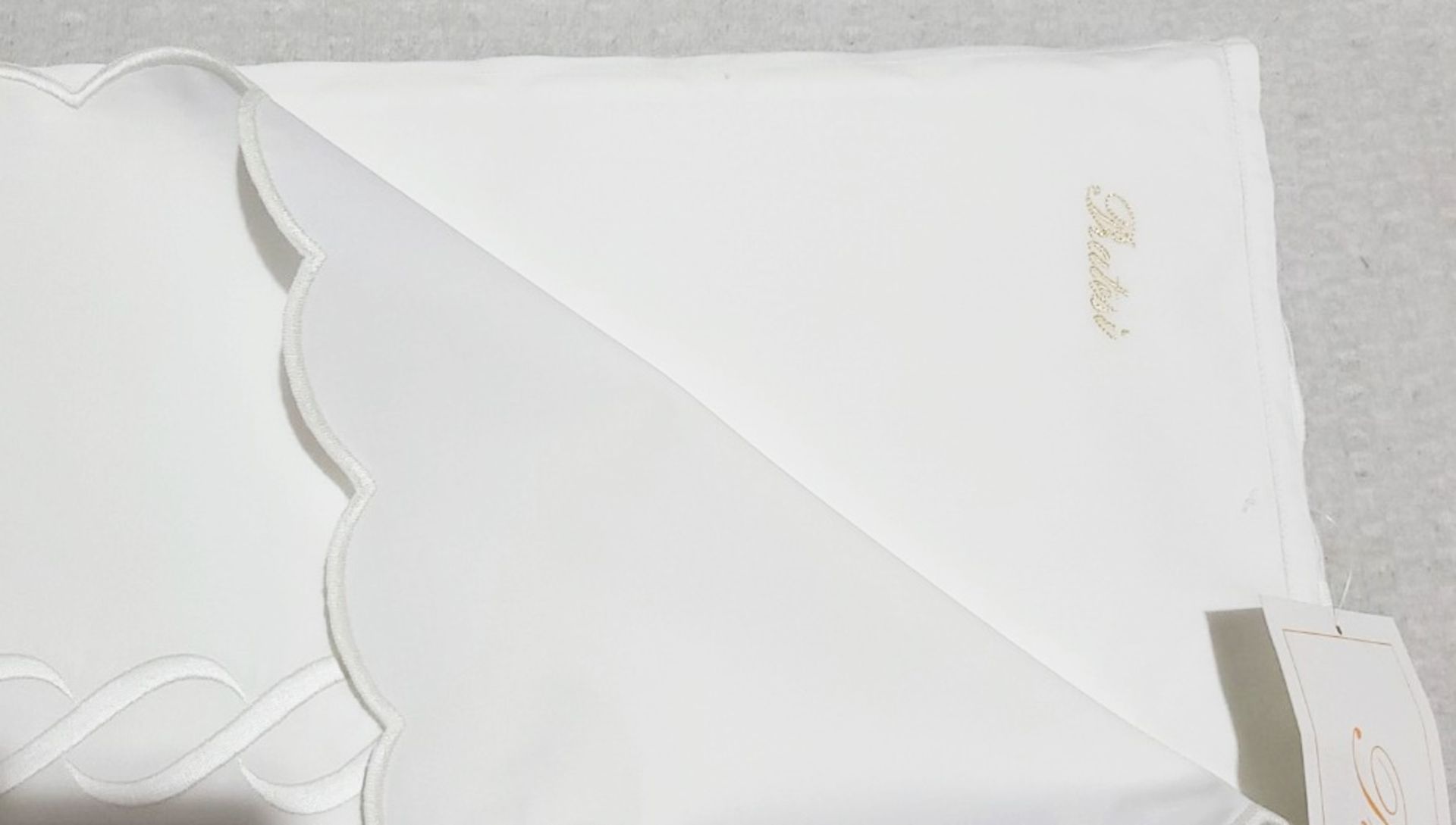 1 x PRATESI Treccia White Forever Embroidered Angel Skin Top Sheet 305x270cm - Image 5 of 5