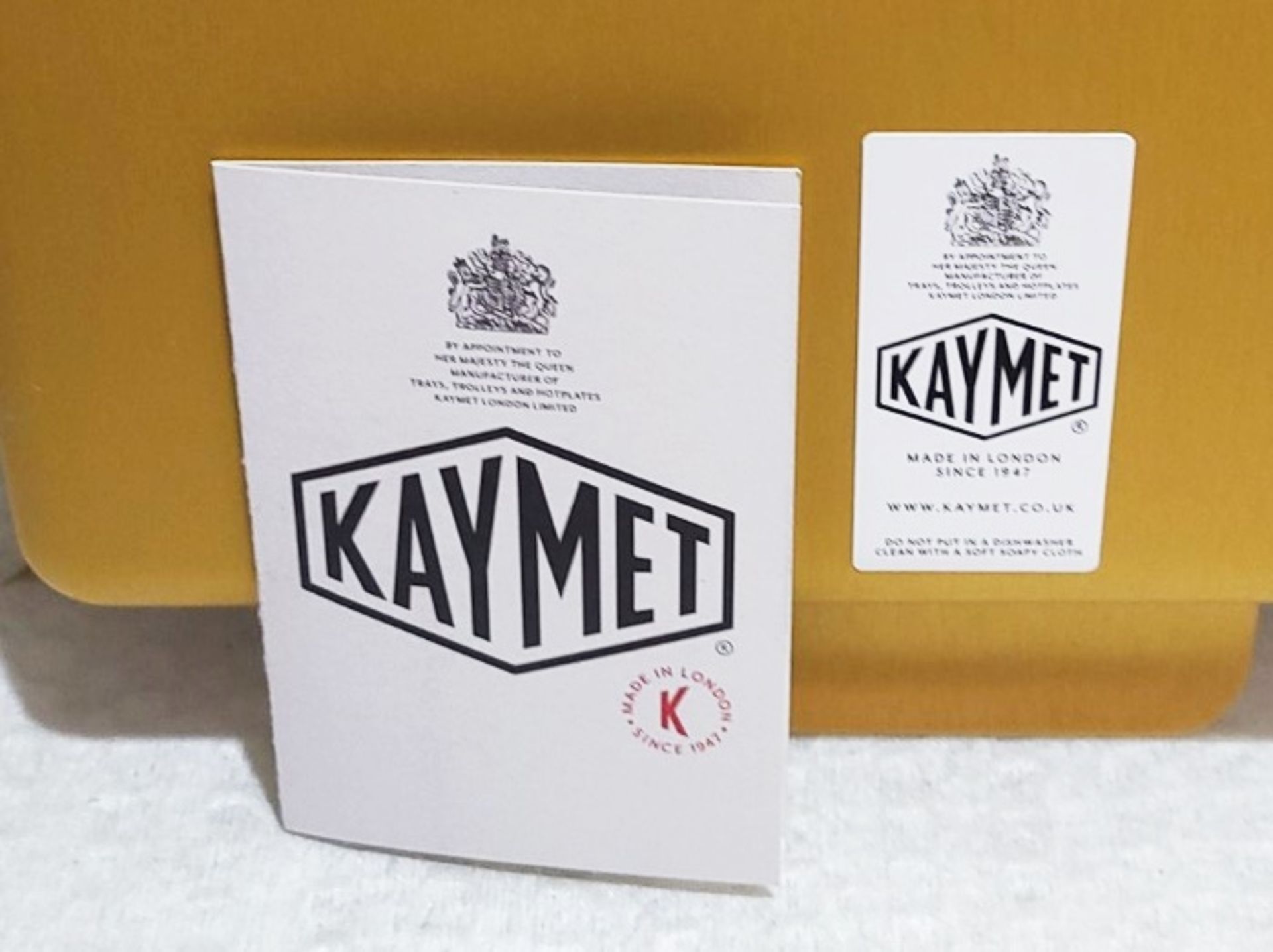 1 x KAYMET Luxury Handcrafted Aluminium Serving Tray In Gold (37cm) - Original Price £69.95 - Image 3 of 4