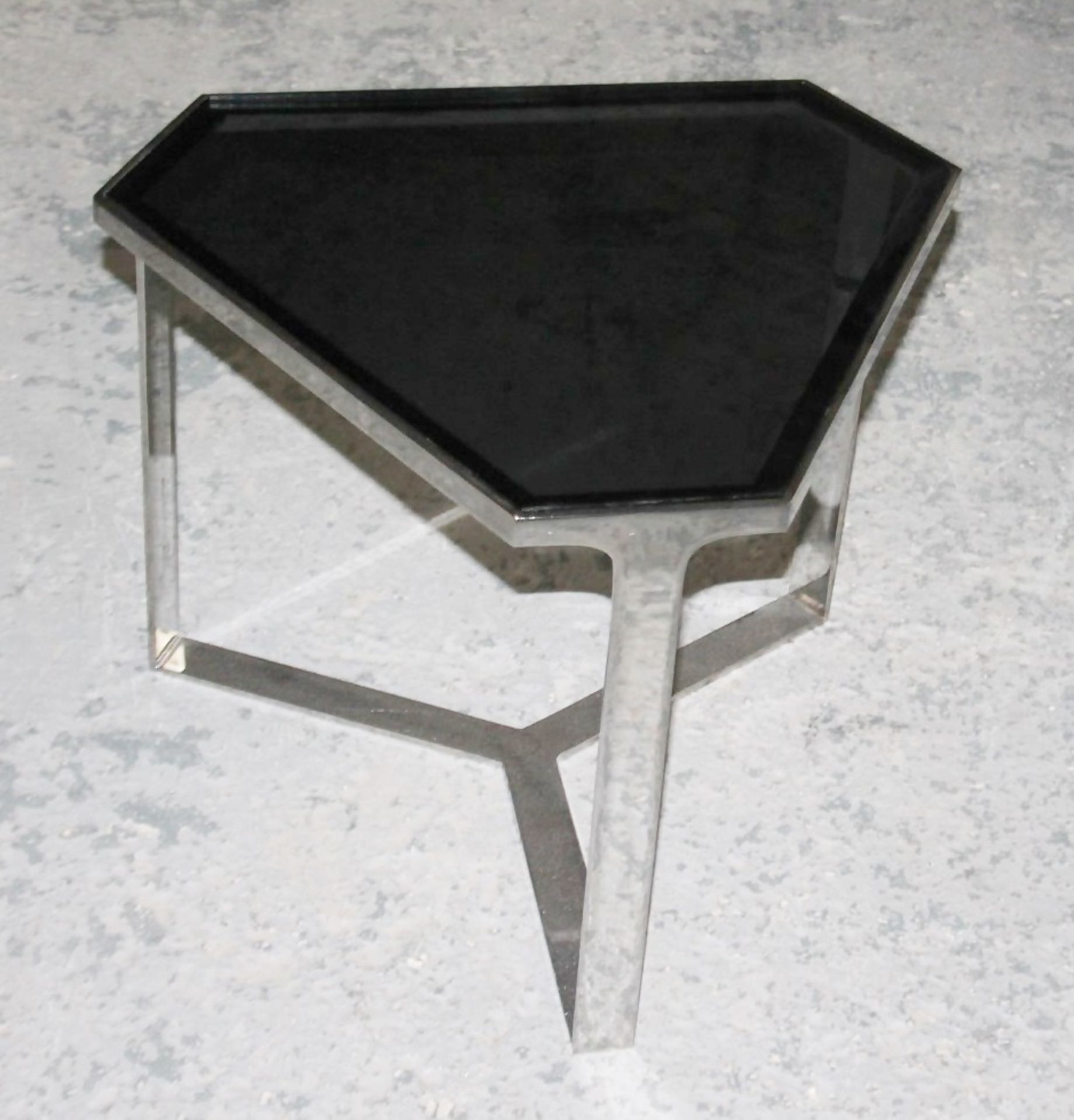 1 x Designer 5-Section Geometric Coffee Table, With Tinted Glass Tops and Chromed Bases - Image 3 of 6
