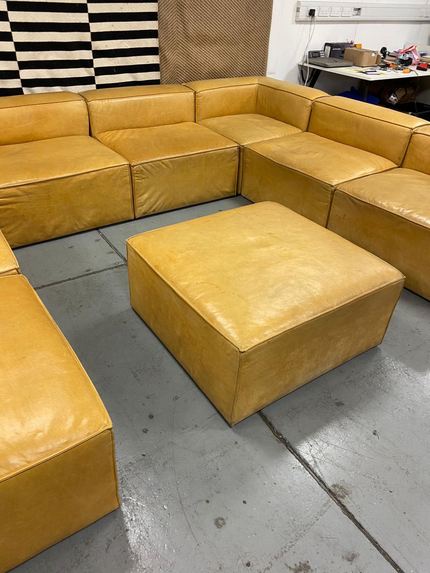 1 x Distressed Leather Upholstered Modular Sofa In 9 x Sections, Featuring A Contemporary Chunky - Image 7 of 8