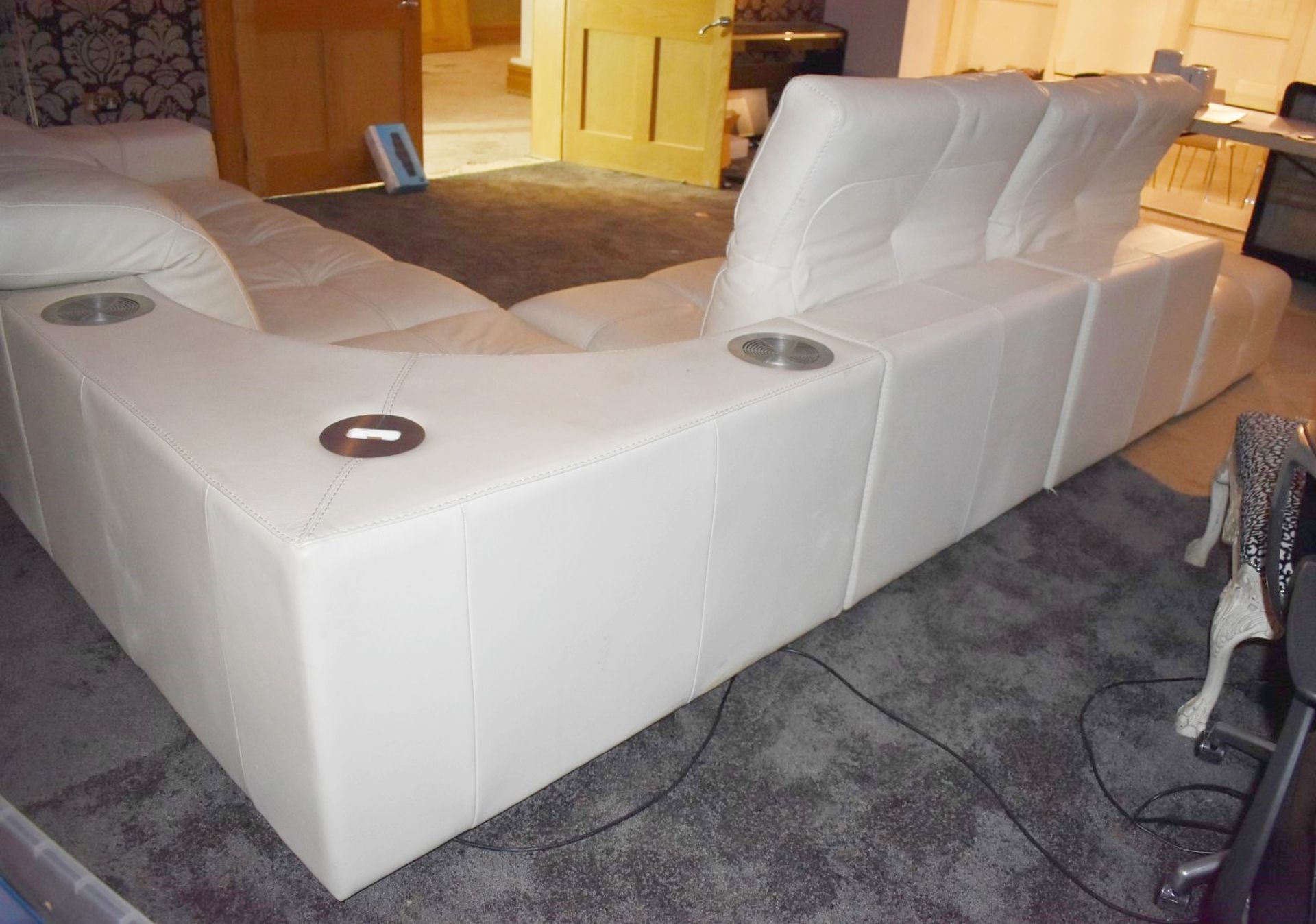 1 x NATUZZI Luxury White Leather Corner Sofa With Integrated Stereo Speakers And iPhone Dock - Cream - Image 11 of 13