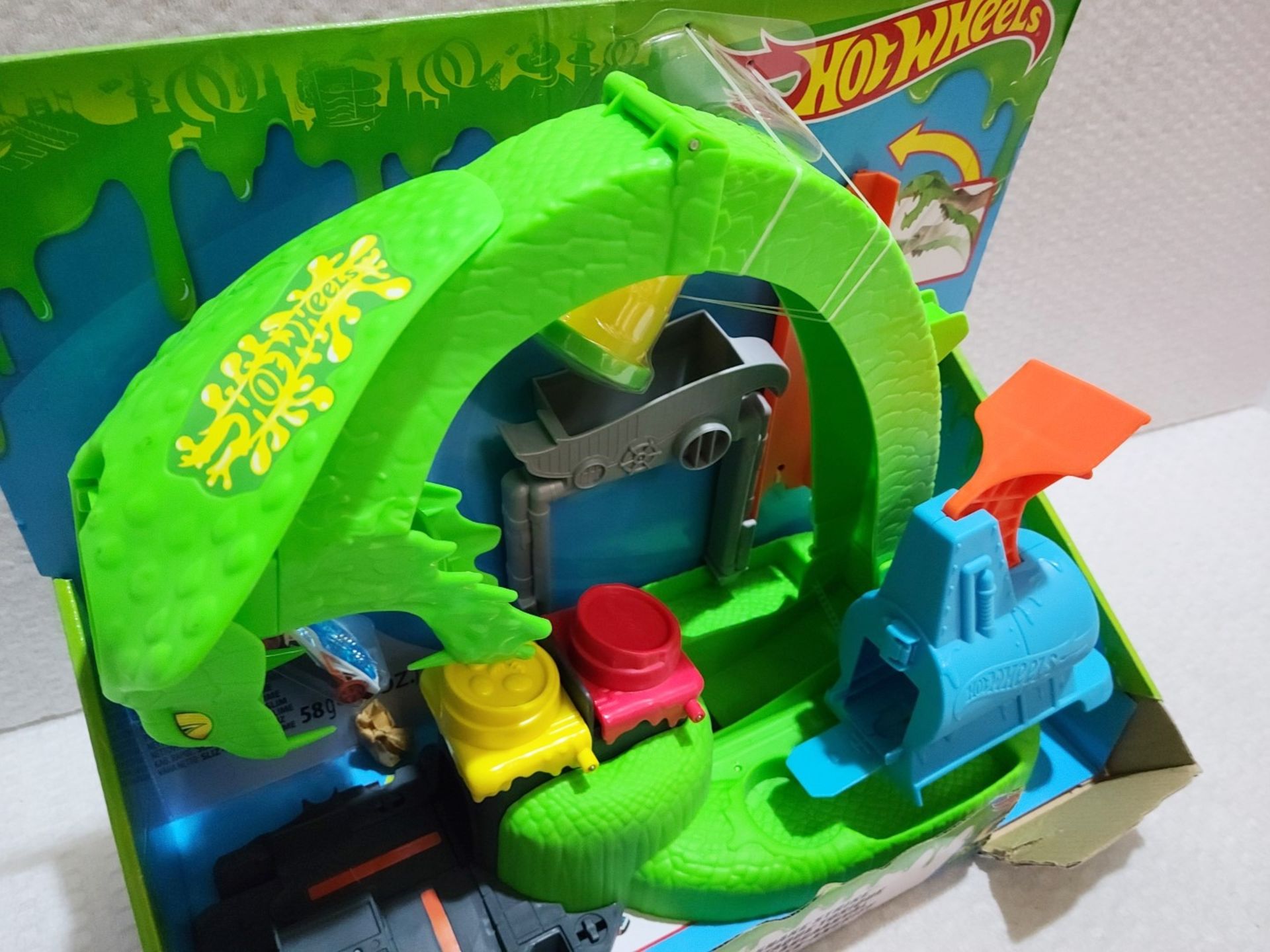 1 x HOT WHEELS Toxic Snake Strike Slime Play Set - Original Price £24.99 - Unused Boxed Stock - Ref: - Image 3 of 4