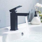 1 x Kawa Black Single Lever Deck Mounted Basin Mixer - New and Boxed - RRP £85