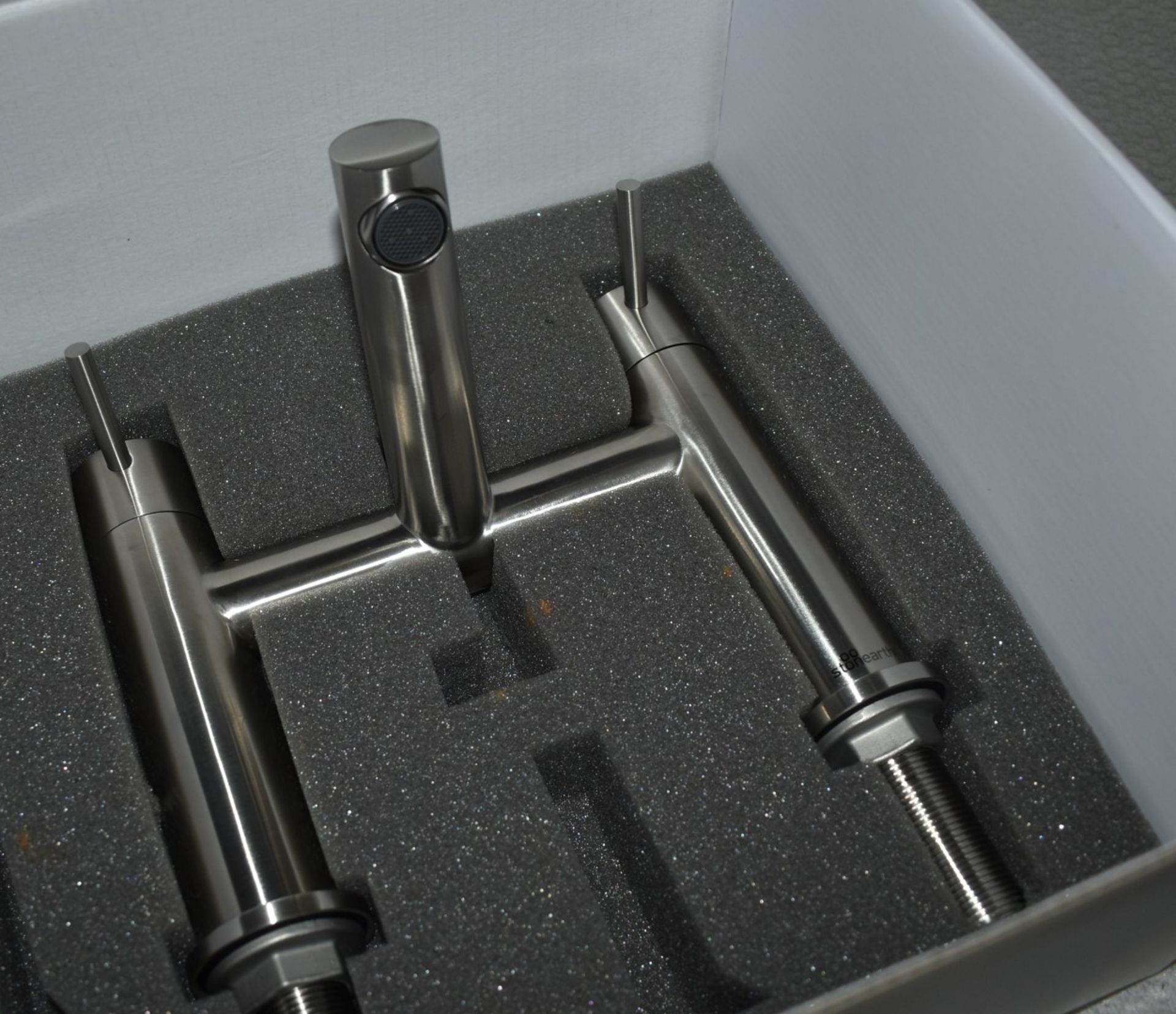 1 x Stonearth 'Hali' Stainless Steel Bath Filler Mixer Tap - Brand New & Boxed - RRP £340 - Image 4 of 10