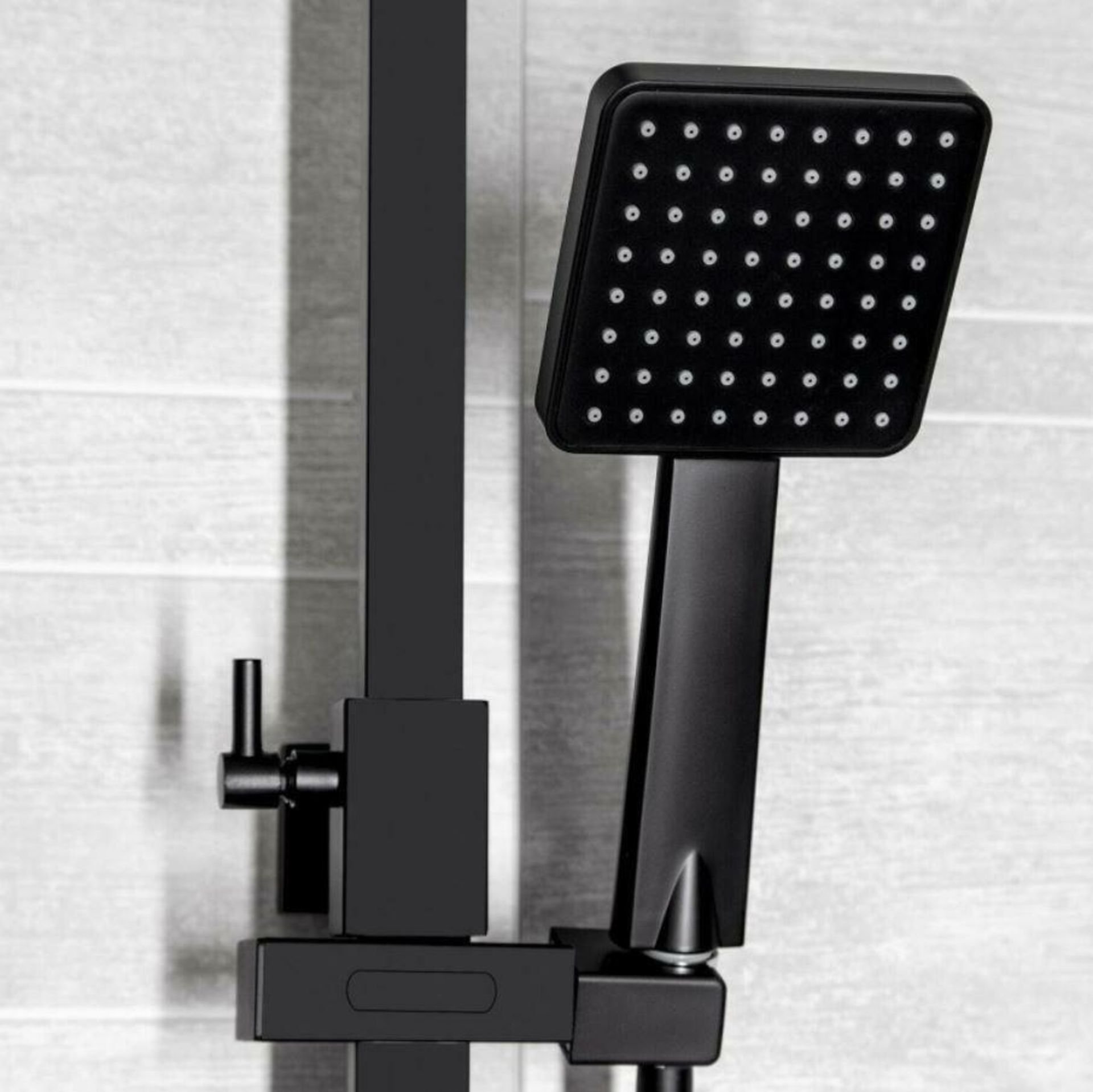 1 x Trisen Zacha Black Thermostatic Shower Kit With Valve, Riser, Shower Head and Handset - RRP £289 - Image 5 of 8