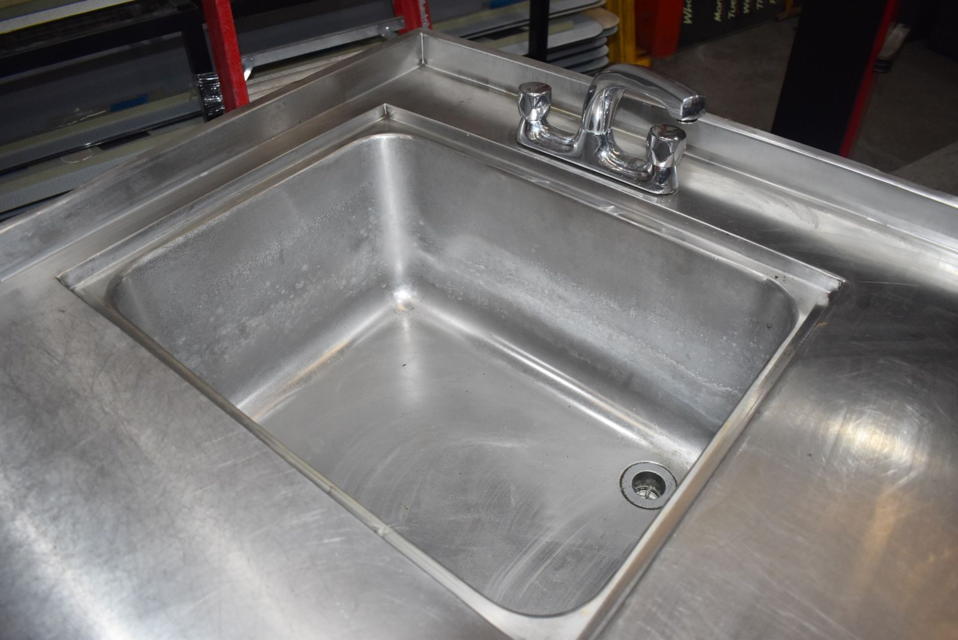 1 x Corner Sink Wash Unit With Large Single Basin and Mixer Tap - Image 4 of 15