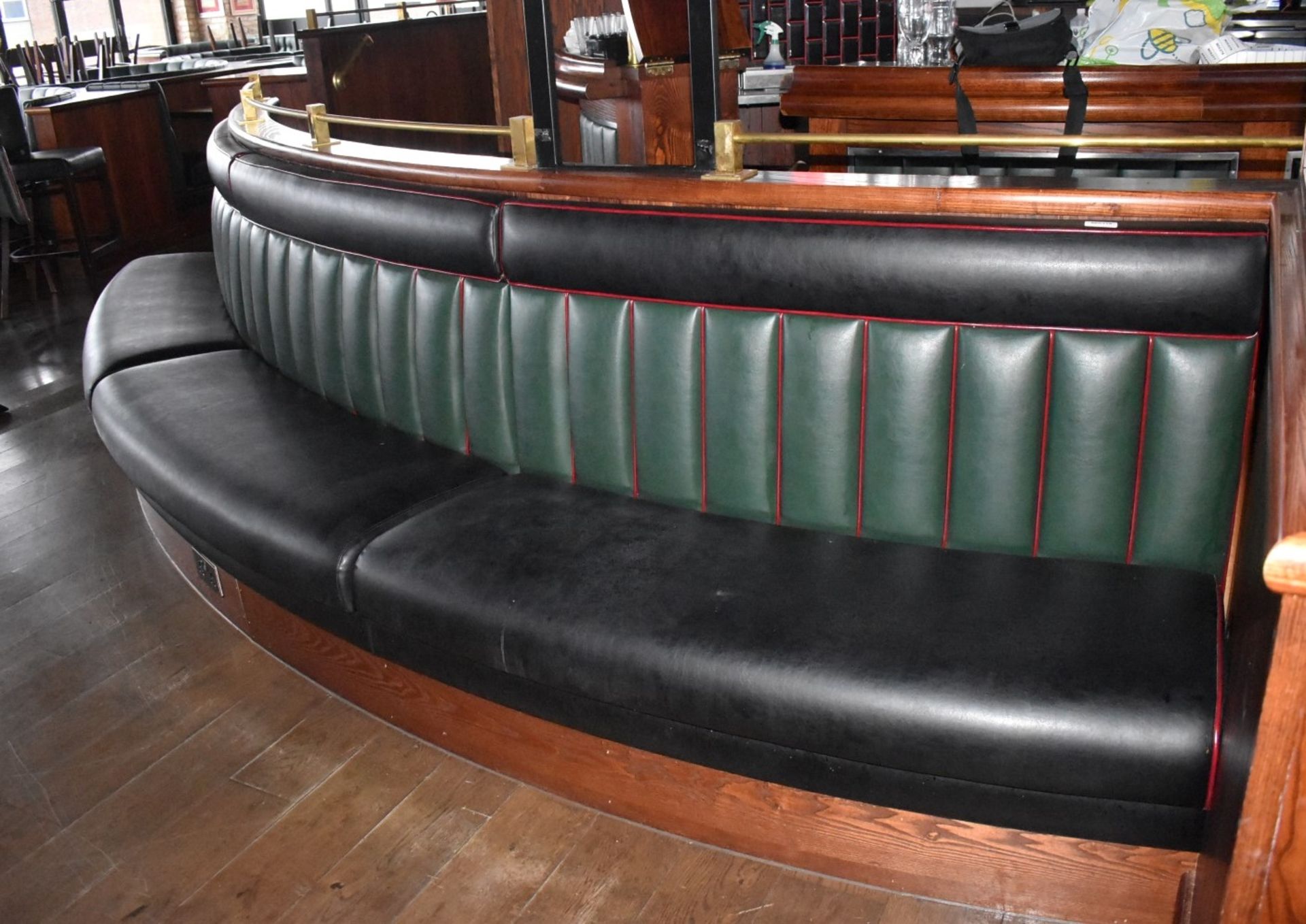 1 x Banqueting Seating Bench - 15ft in Length - Green & Black Upholstery With Vertical Fluted Back - Image 11 of 11