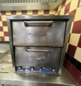 1 x Bakers Pride Three Deck Commercial Electric Pizza Oven - From a Popular American Diner - CL809 -