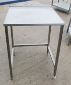 1 x Stainless Steel Commercial Square Prep Table With Upstand - Ref: GEN546 WH2 - CL802 UX -