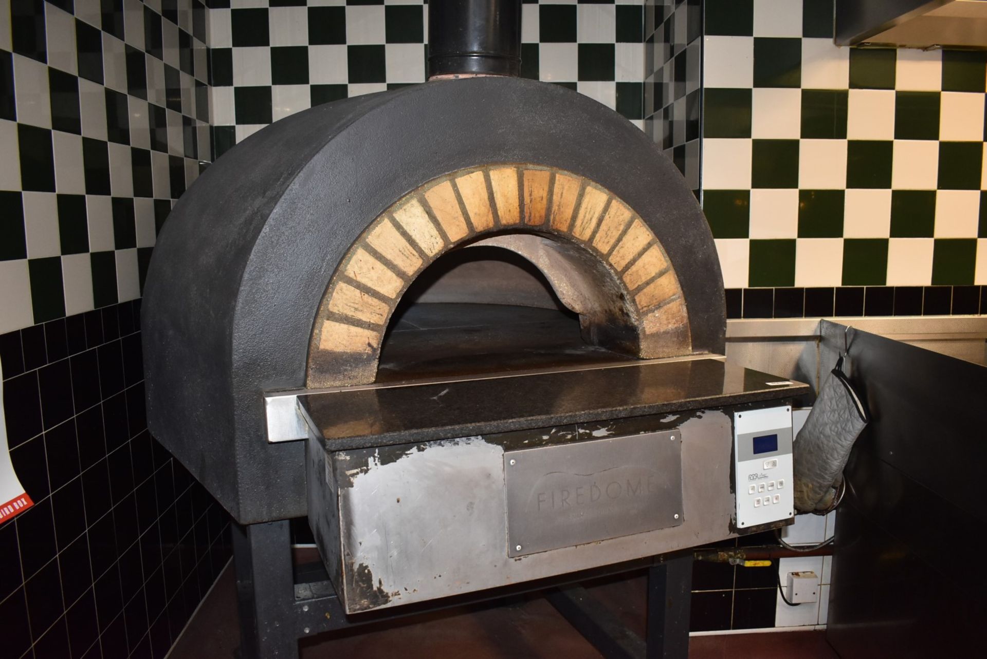 1 x MAM Firedome Commercial Stone Baked Gas Pizza Oven - Made in Italy - Image 3 of 16