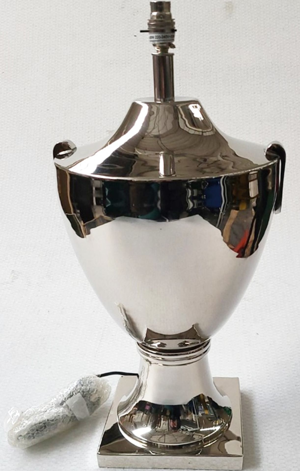1 x BLUESUNTREE Urn Style Table Lamp In Aluminium Base And Nickel Finish 60cm
