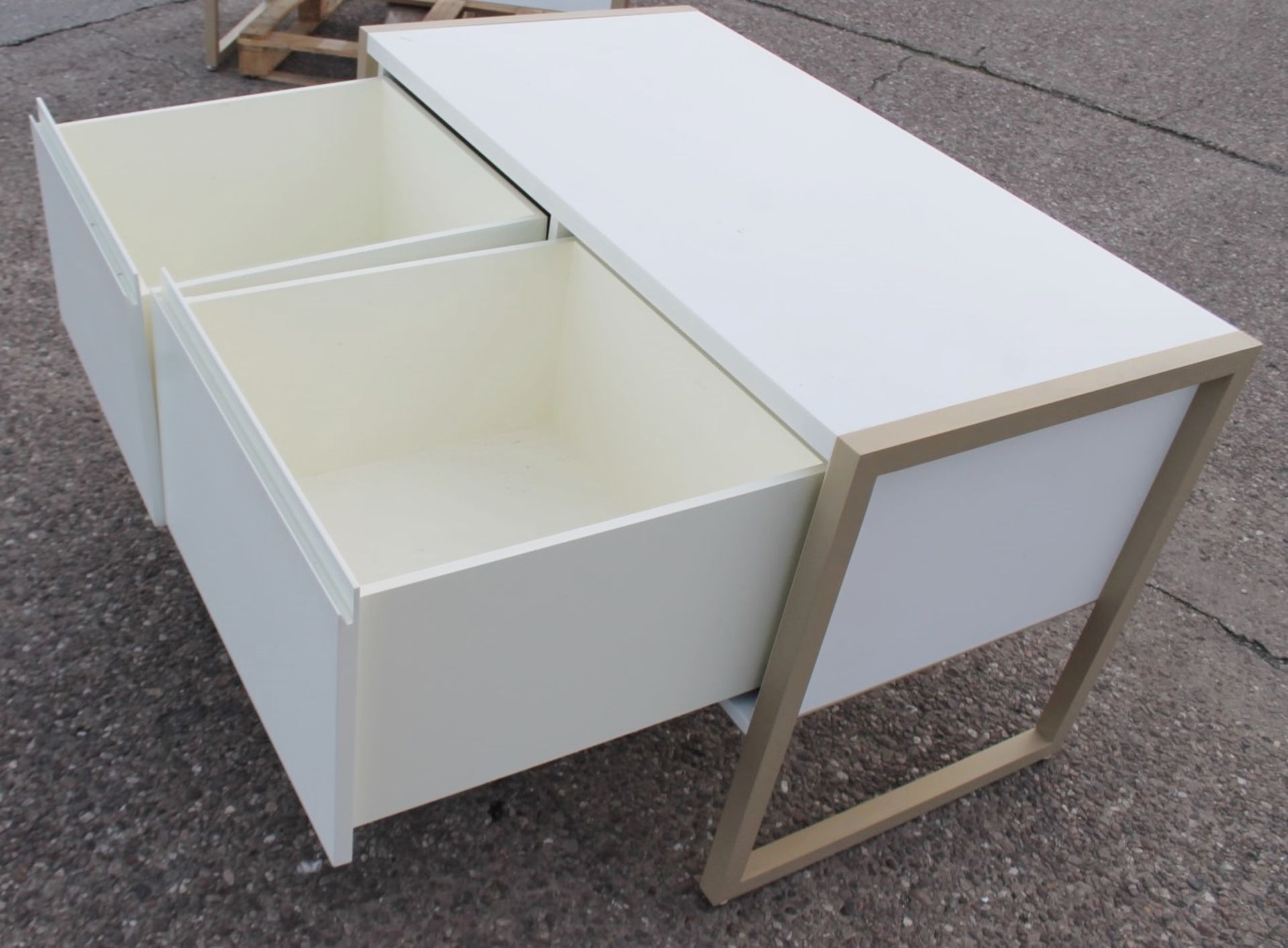 A Pair Of Large Matching Retail Display Units With 2-Drawer Storage In White And Gold - Image 2 of 8