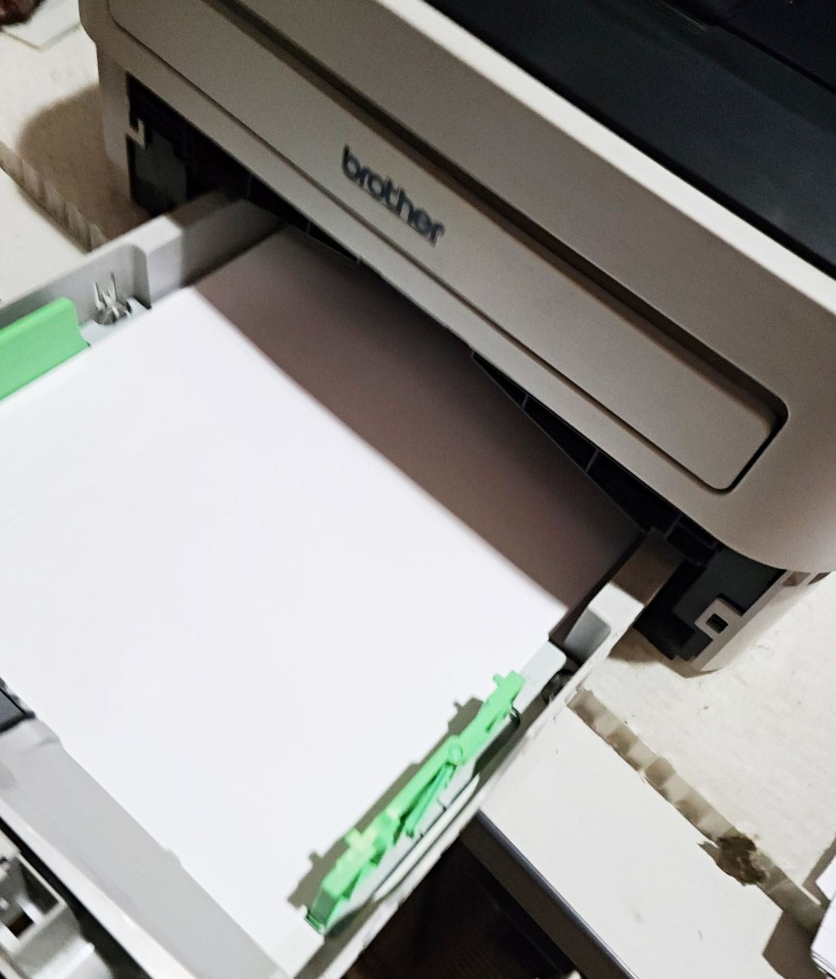 1 x Brother Printer MFC -9140CDN A4 Colour Multifunction Printer/Scanner/Copy/Fax Machine - Image 5 of 7