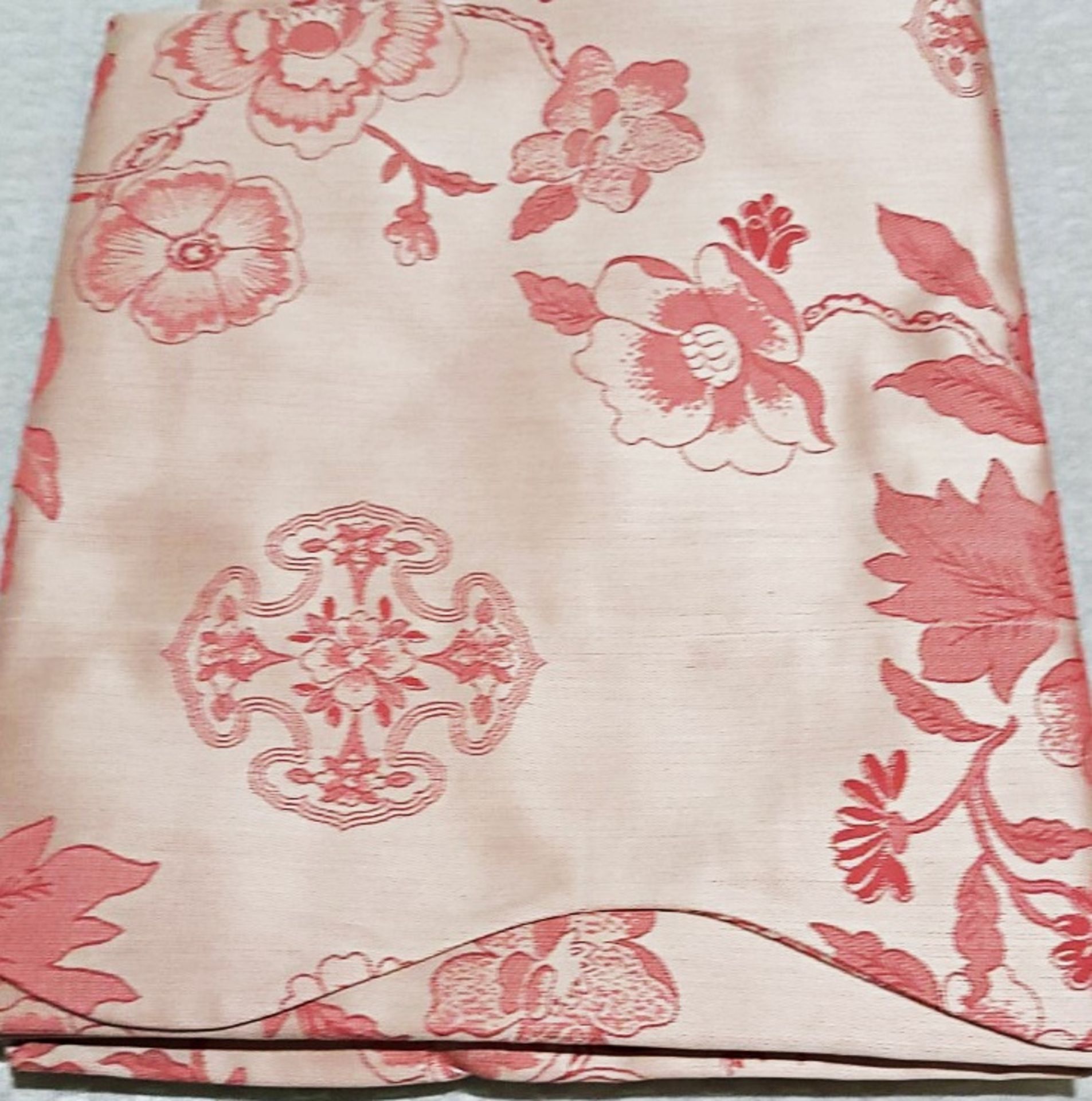 Set Of 2 x PRATESI 'Cina' Jacquard Pink Floral Print Pillow Shams (50x75cm) - Image 4 of 4