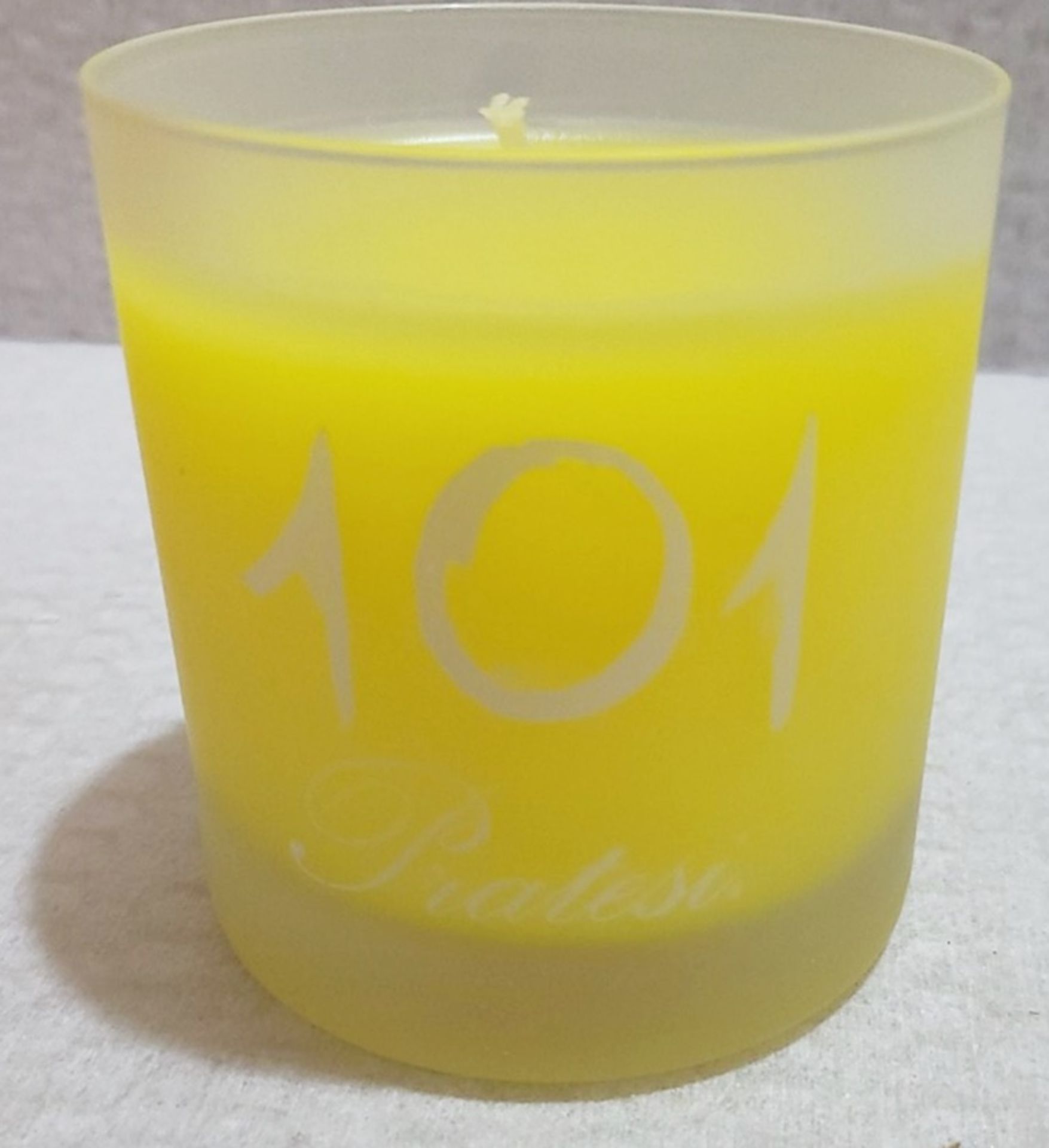 1 x PRATESI 101 Celebration Gialle In Fiore Scented Candle With Glass Holder And Aluminium Lid 200g - Image 2 of 6