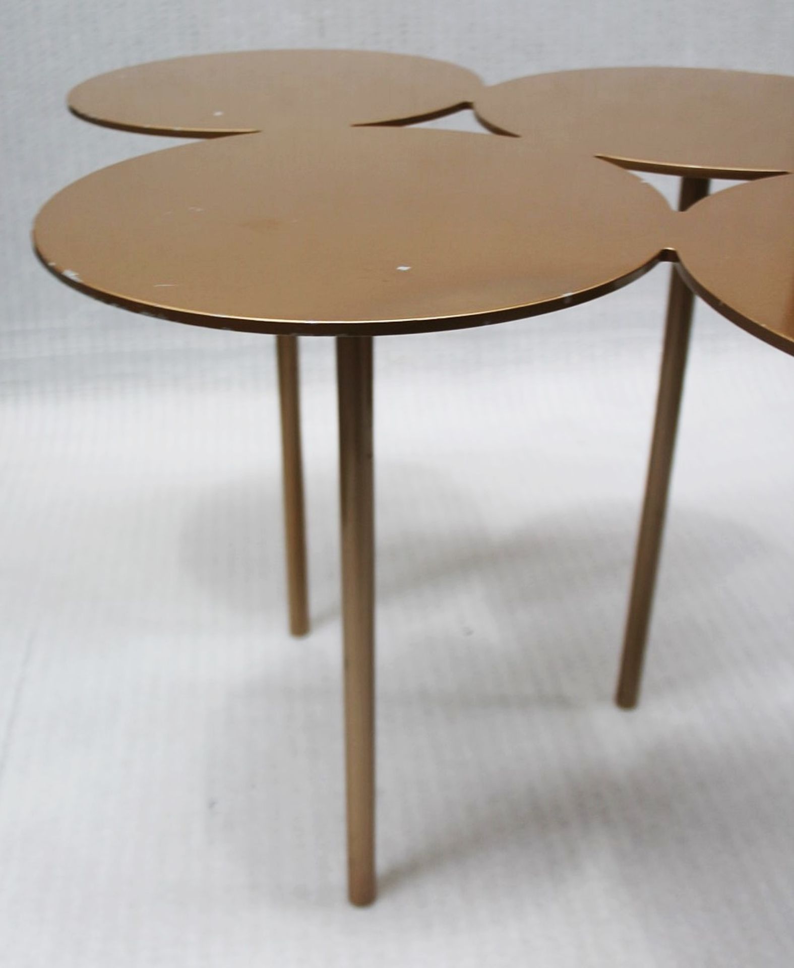 1 x Designer 4-Circle Coffee Table In Gold - Image 6 of 7