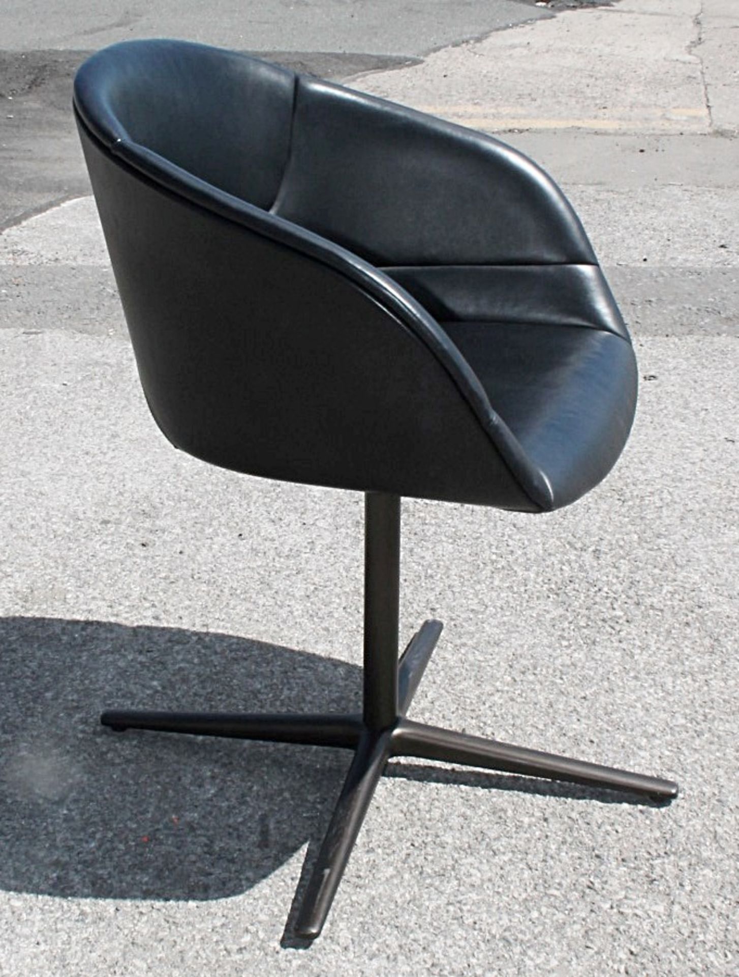 1 x WALTER KNOLL 'Kyo' Genuine Leather Upholstered Chair - Original RRP £1,979 - CL753 - Ref: - Image 3 of 6