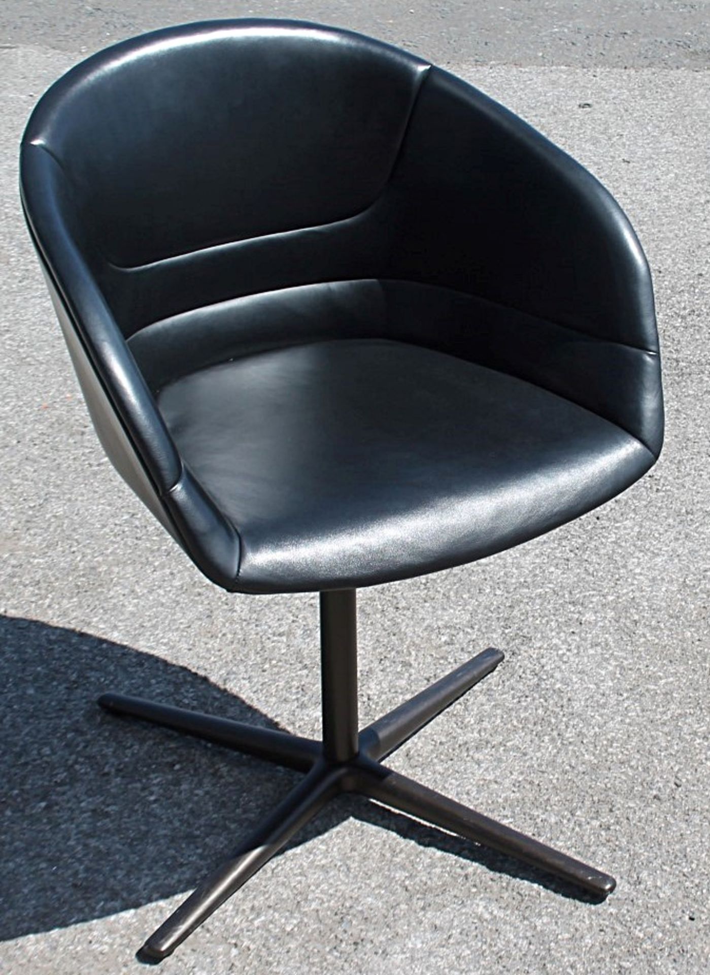 1 x WALTER KNOLL 'Kyo' Genuine Leather Upholstered Chair - Original RRP £1,979 - CL753 - Ref: - Image 6 of 7