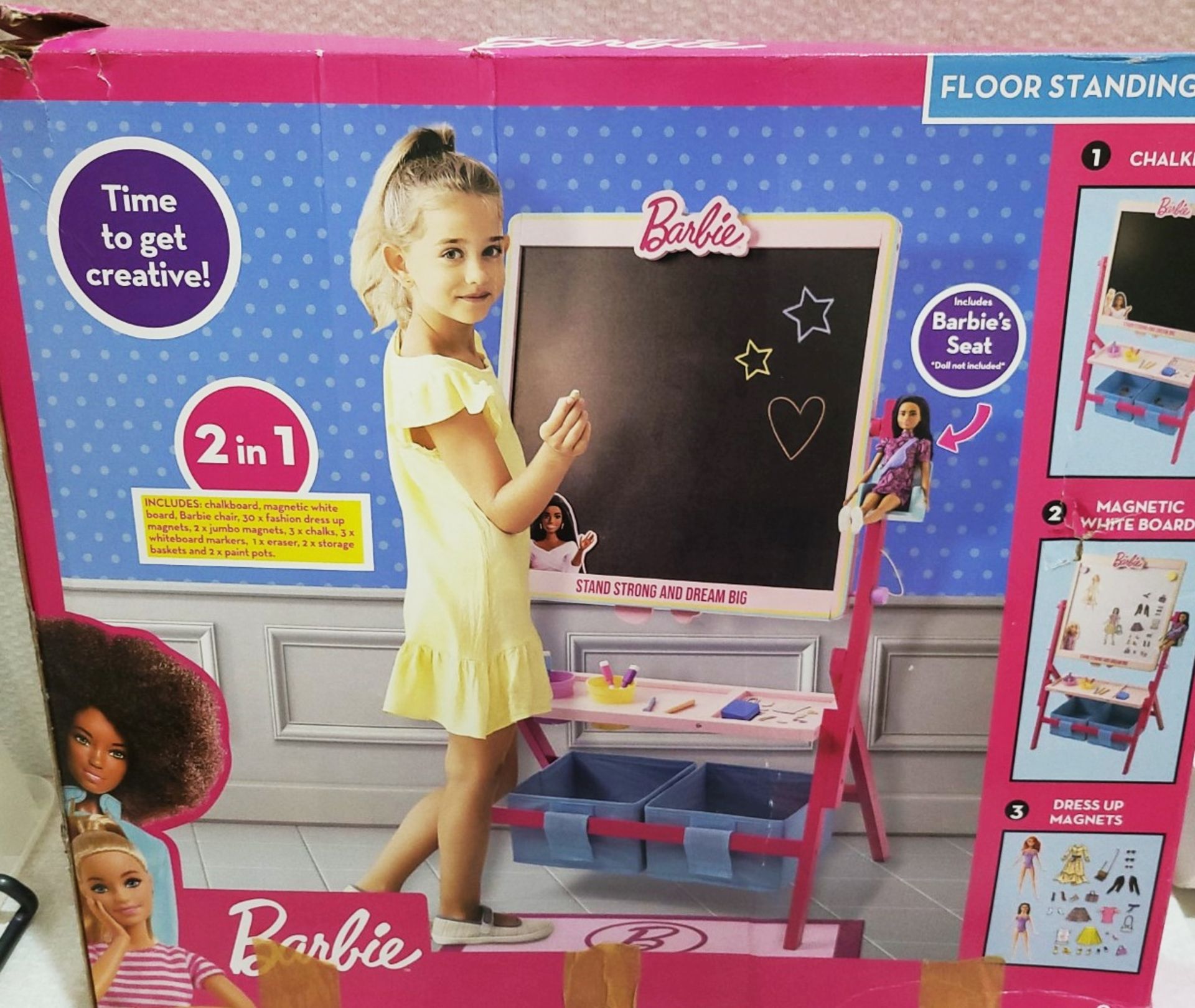 1 x MATTEL Barbie Rotating Easel With Whiteboard And Chalkboard - Image 2 of 6