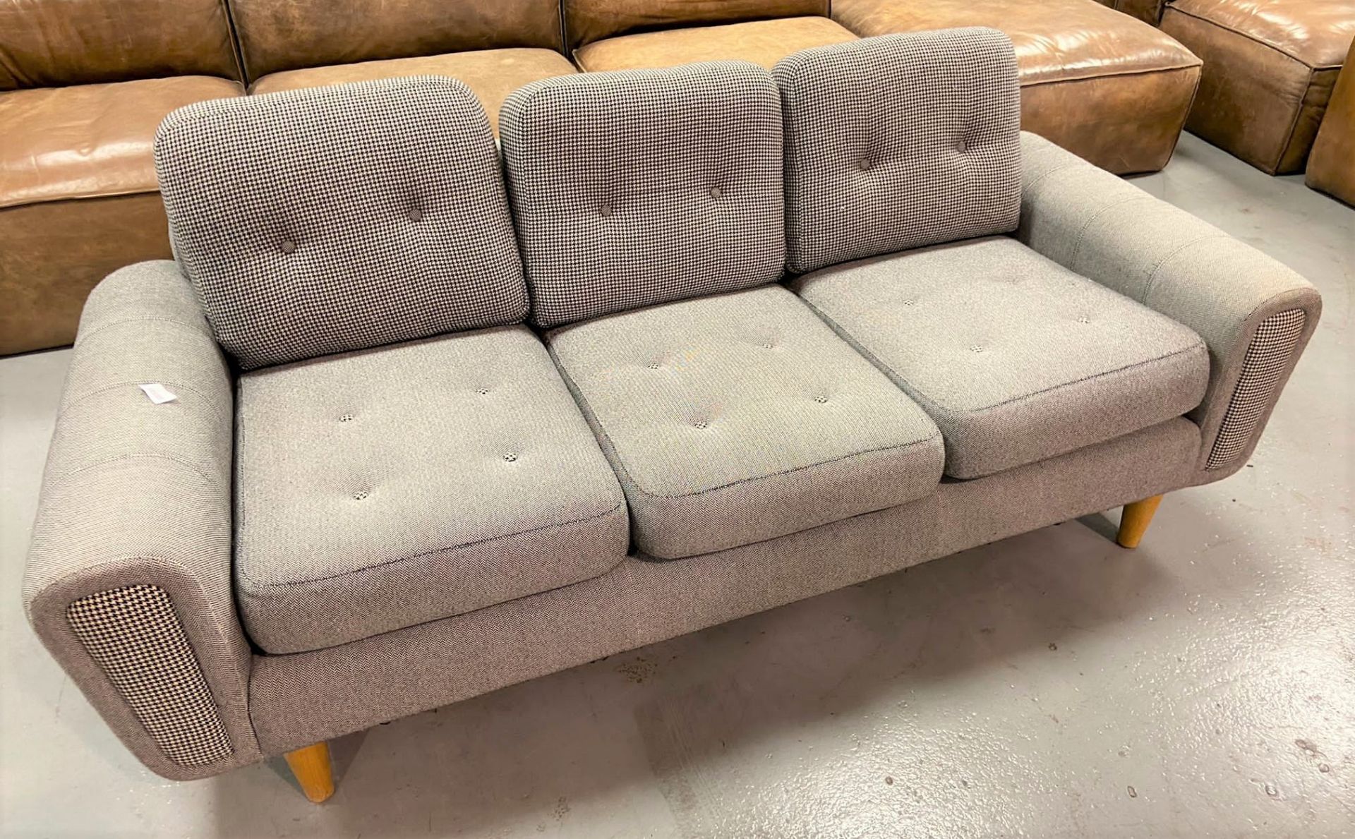 1 x Designer Three Seater Sofa by Muuto - Upholstered in Patterned Fabric - Approx RRP £4,500 - Image 4 of 9