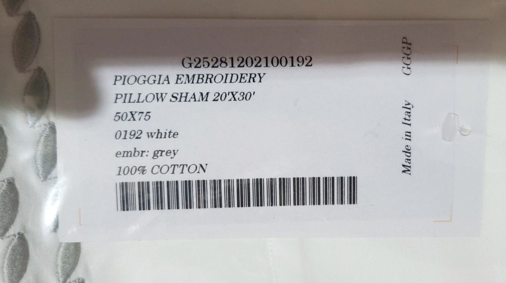 Set of 2 PRATESI Pioggia Grey Embroidery Pillow Shaw 2 50x75cm- Original Price £570.00 - Image 6 of 6