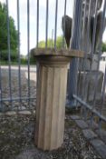 Column in earthenware H98
