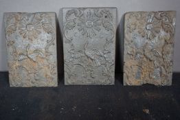 Lot (3) fire tiles in cast iron H20x13