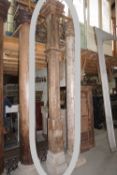 Column in wood based in stone H330
