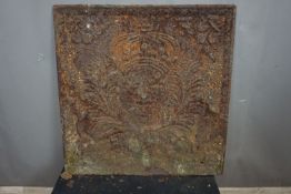 Fireback in cast iron 17th H79x79