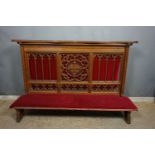 Neo-gothic, praychair in oak 19th H90x148