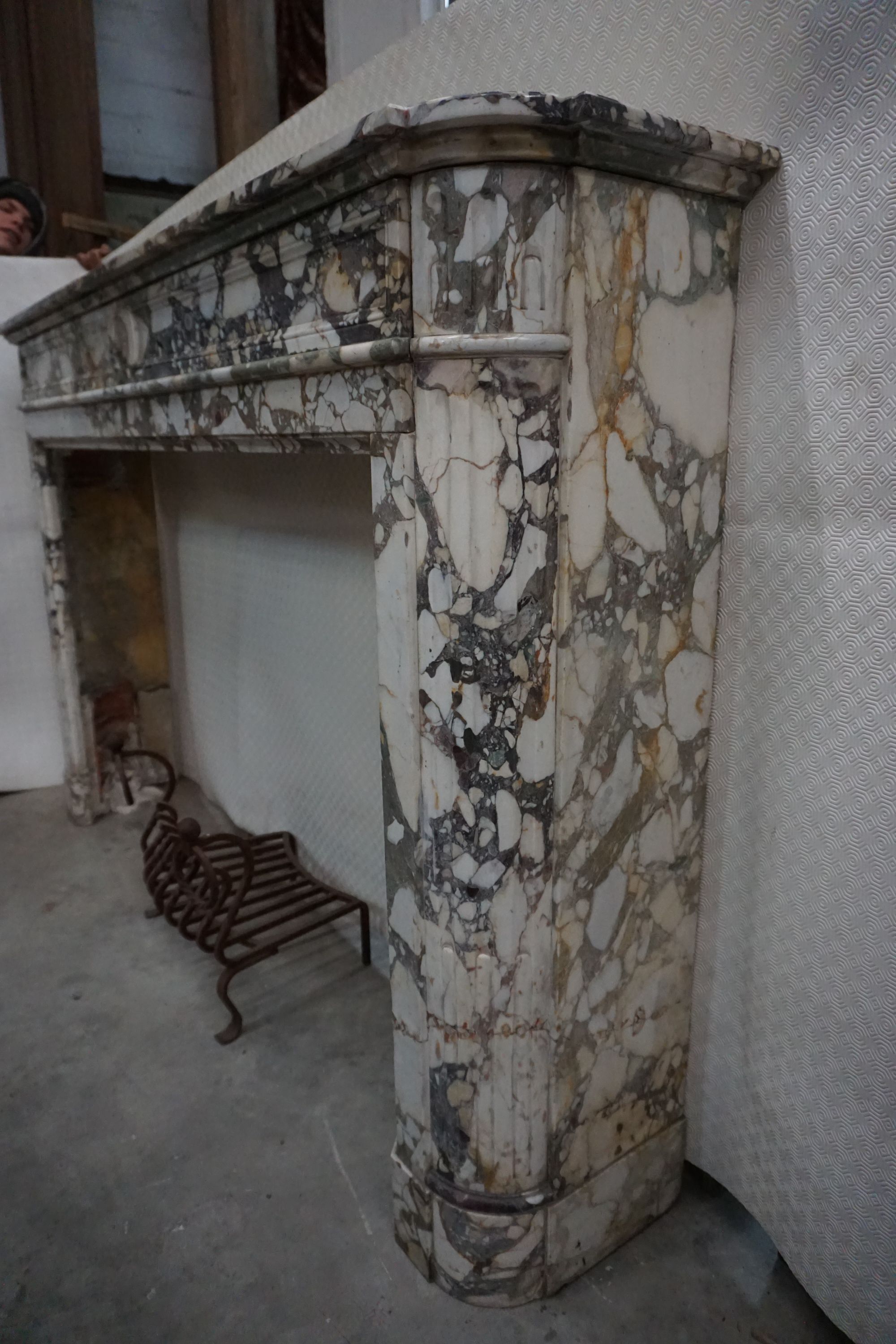 Fireplace in marble 19th H120x191x36 - Image 3 of 3