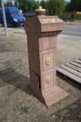 Postbox in cast iron H130
