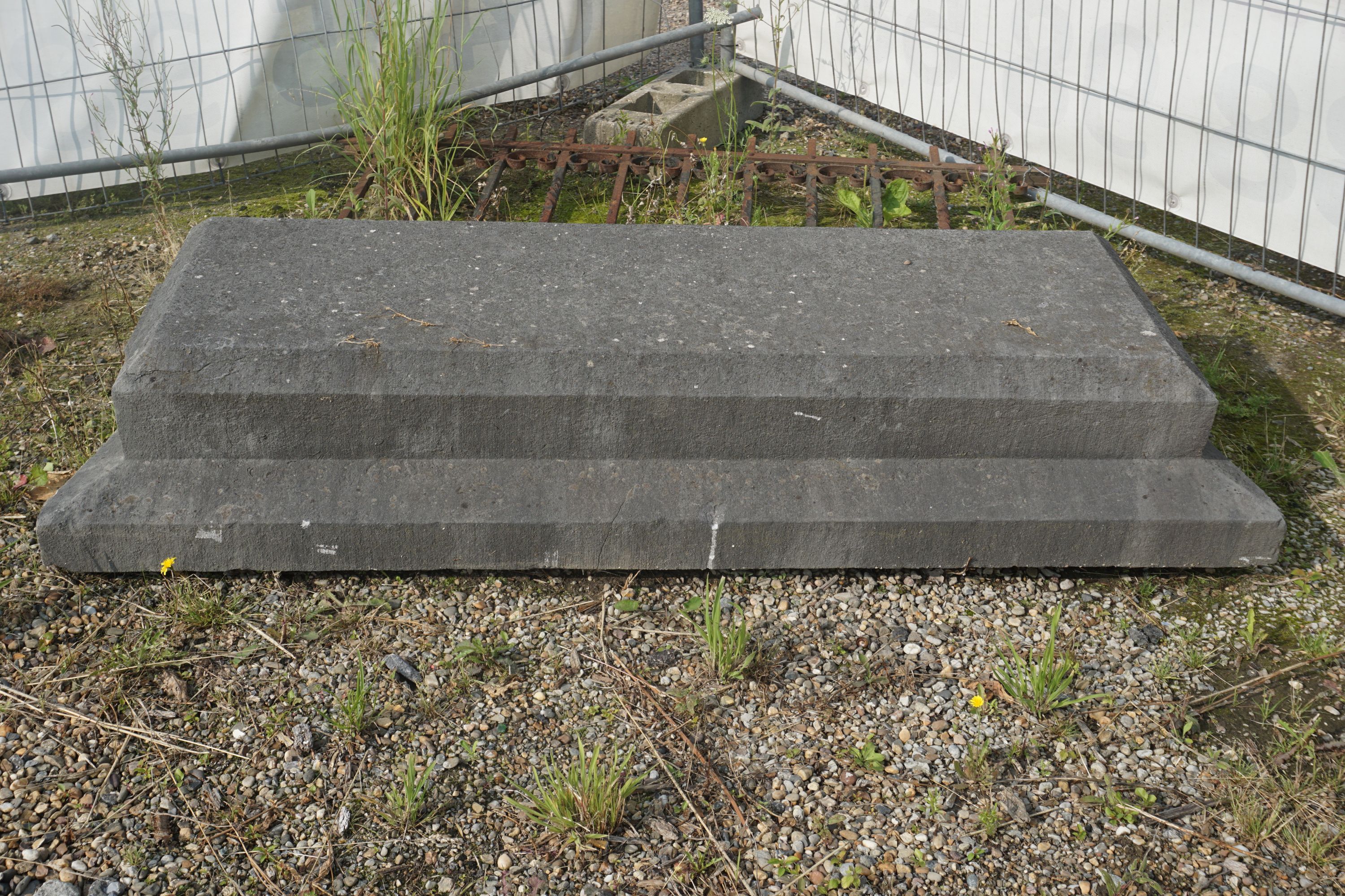 Cover stone in bluestone H31x180x75