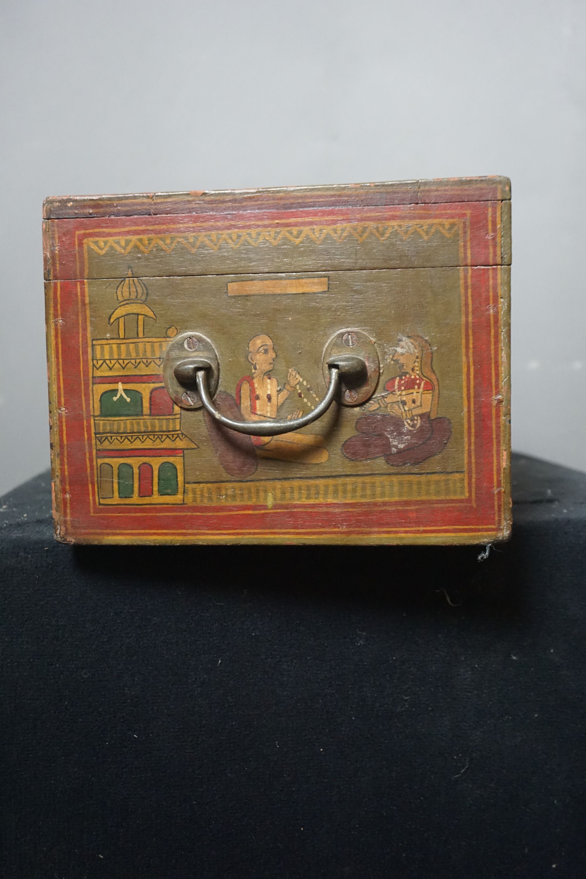 Decorative suitcase in wood, H18x23x40 - Image 2 of 5