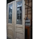 Double door with milk glass H260x145