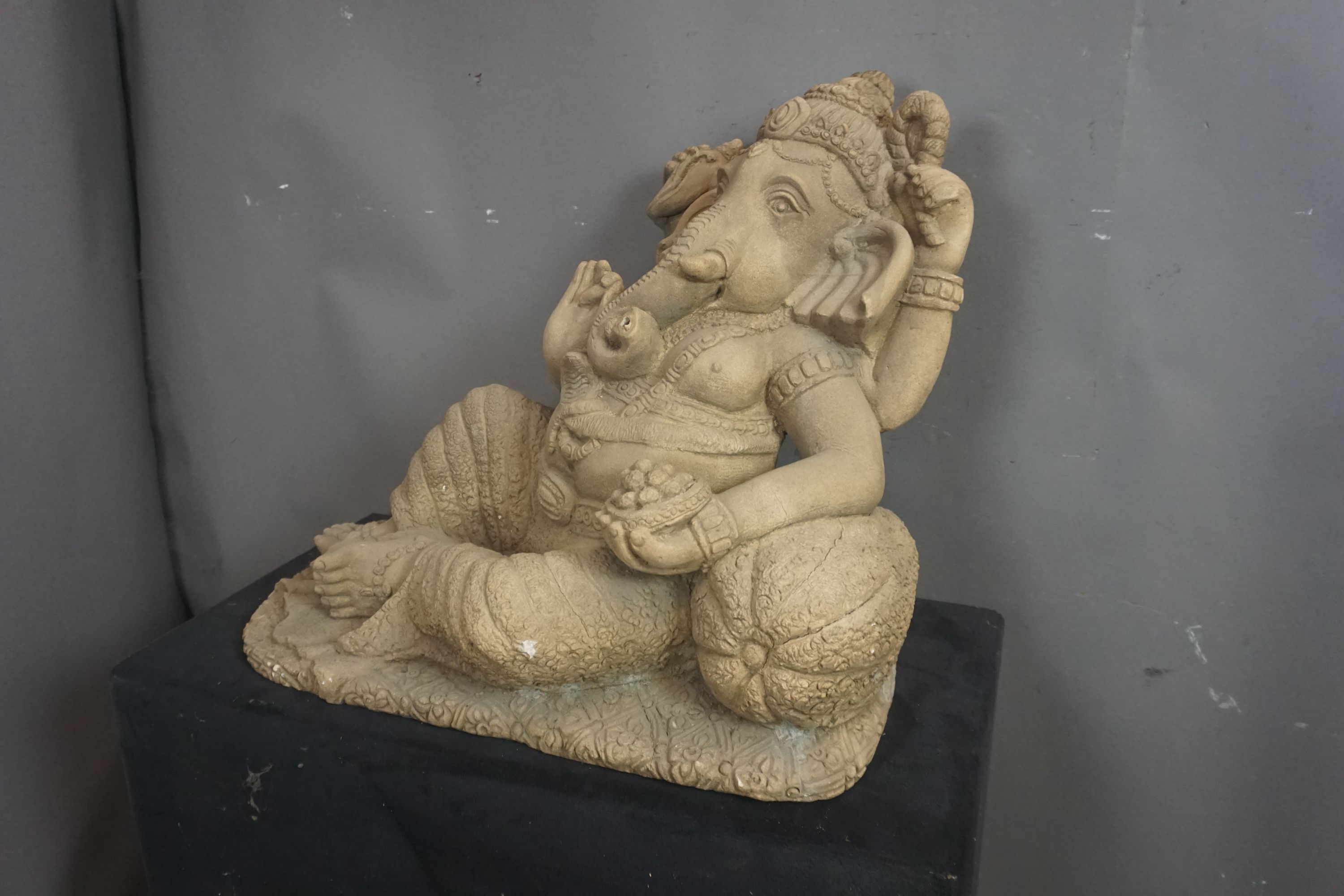 Oriental, Ganesha, fountain in stone H53x60x28 - Image 2 of 4
