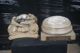 Lot decorative elements in plaster