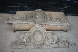 Lot decorative elements in plaster H53x125