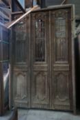 3 double door in wood and wrought iron H280x175