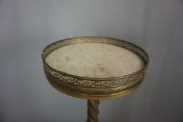 Neogotic soccle in copper with leaf in marble H66