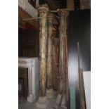 Lot (3) columns in wood based in stone H270x34x34