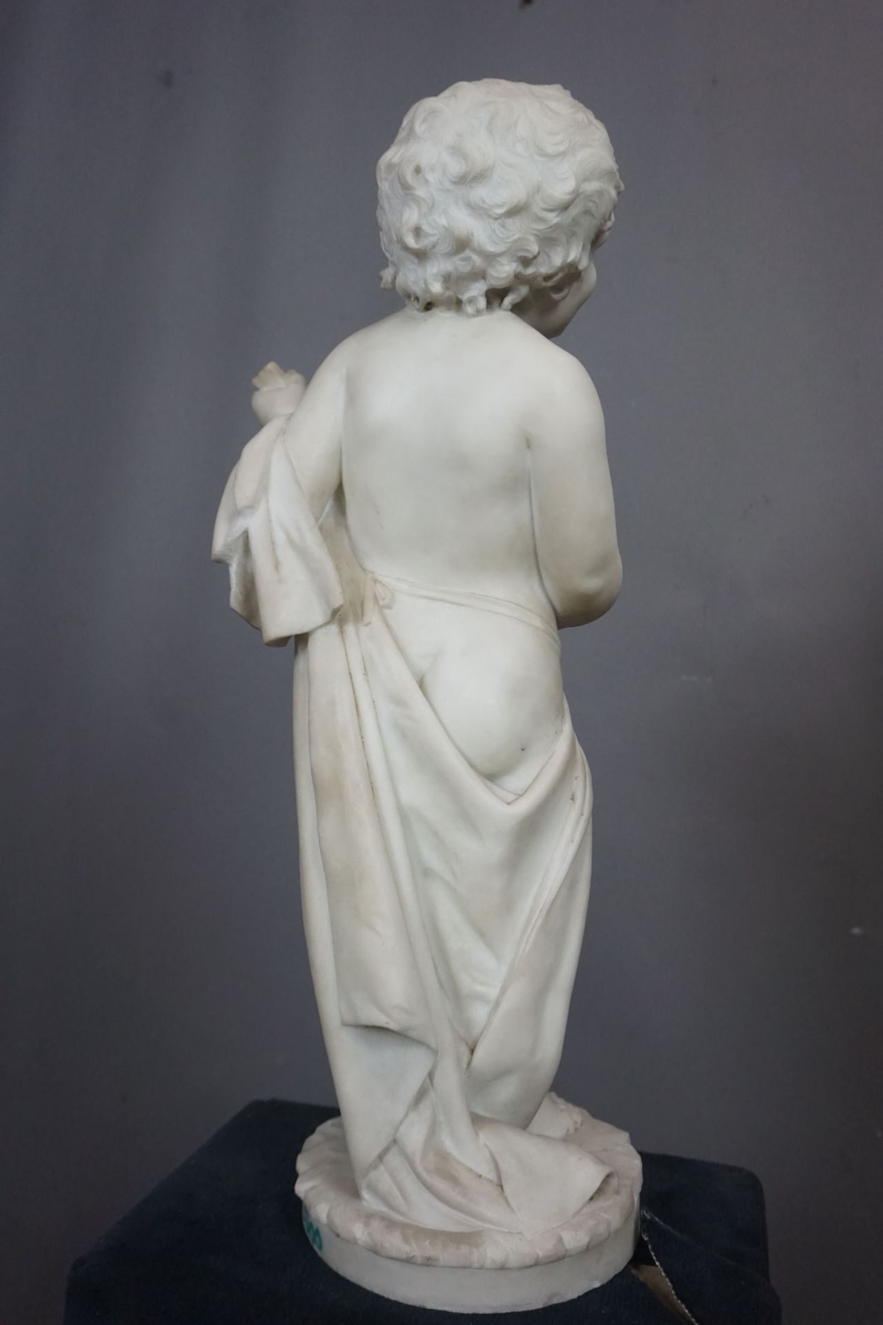 Sculpture in marble, finger damaged H57 - Image 2 of 2