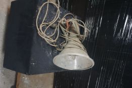 Lamp in metal H56