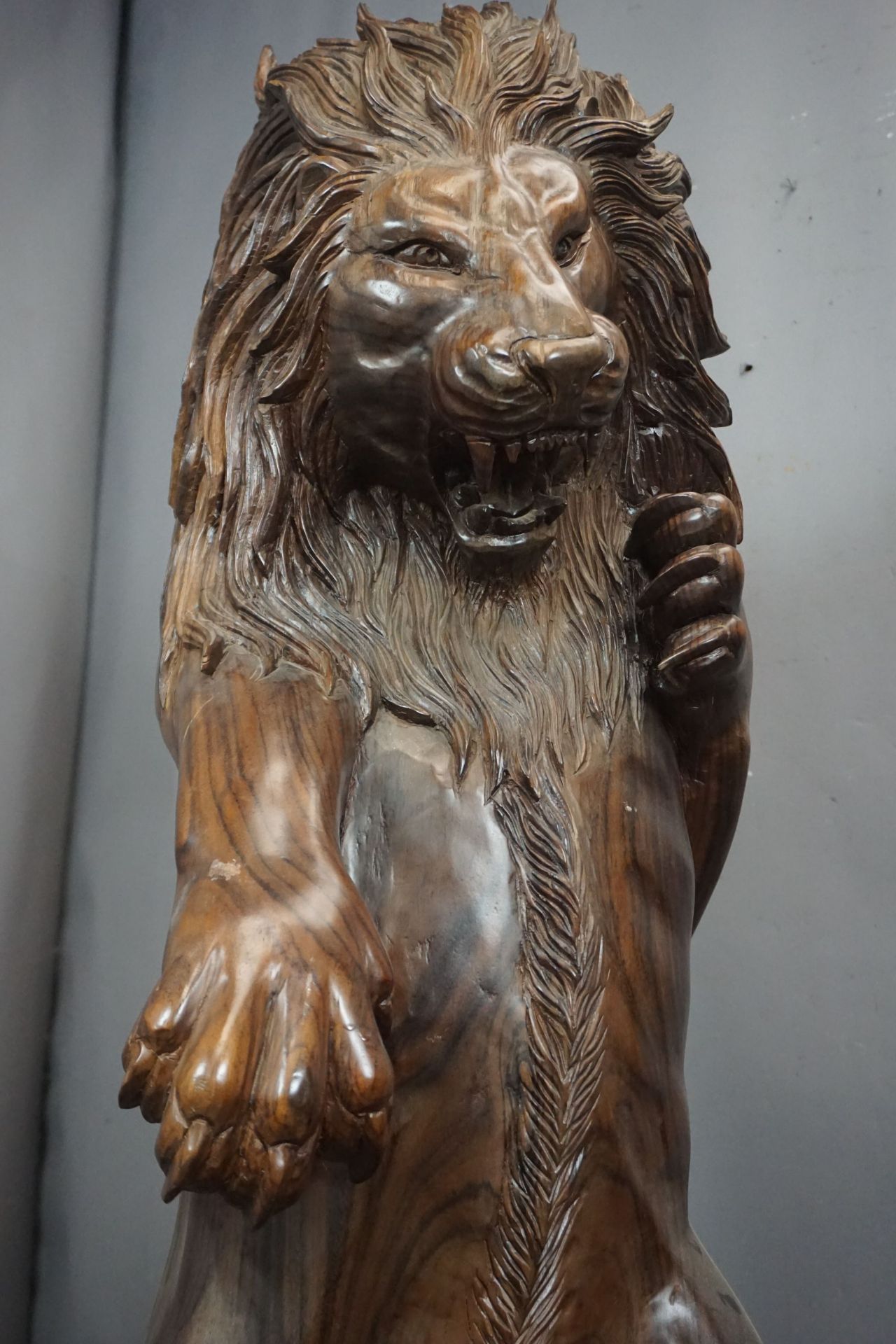 Lion, decorative sculpture in wood H159X100 - Image 2 of 8