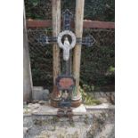 Crucifix in cast iron H157X78