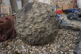 Globe in sandstone H50