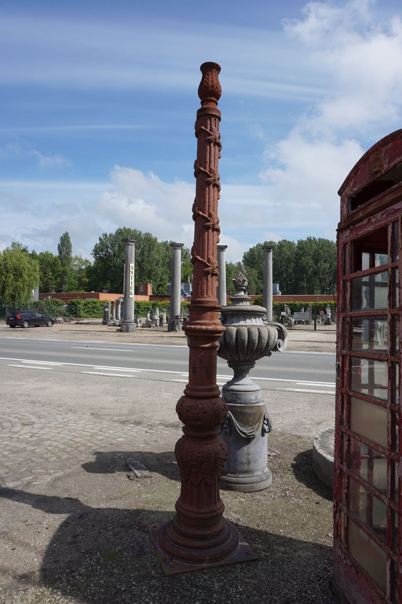 Lamppost in cast iron H330