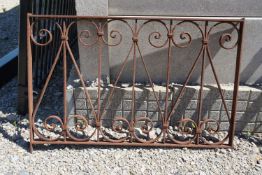 Paire of fences in wrought iron H51/80