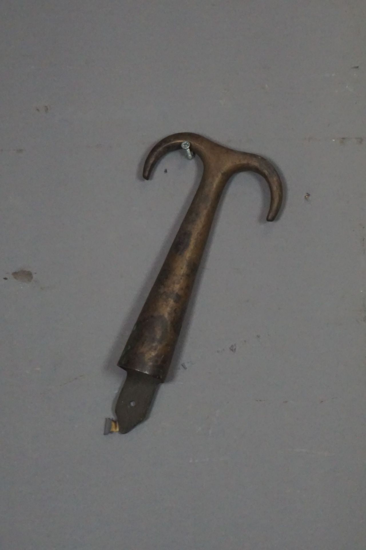 Hook in bronze H20