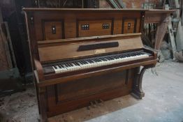 Piano in wood, Steinberg H131X157X69